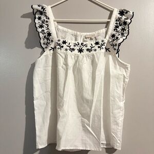 NWT LOFT White with Black Floral Embroidery Peasant Casual Top